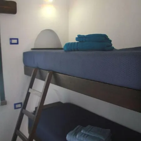 Beschreibung By Interhome